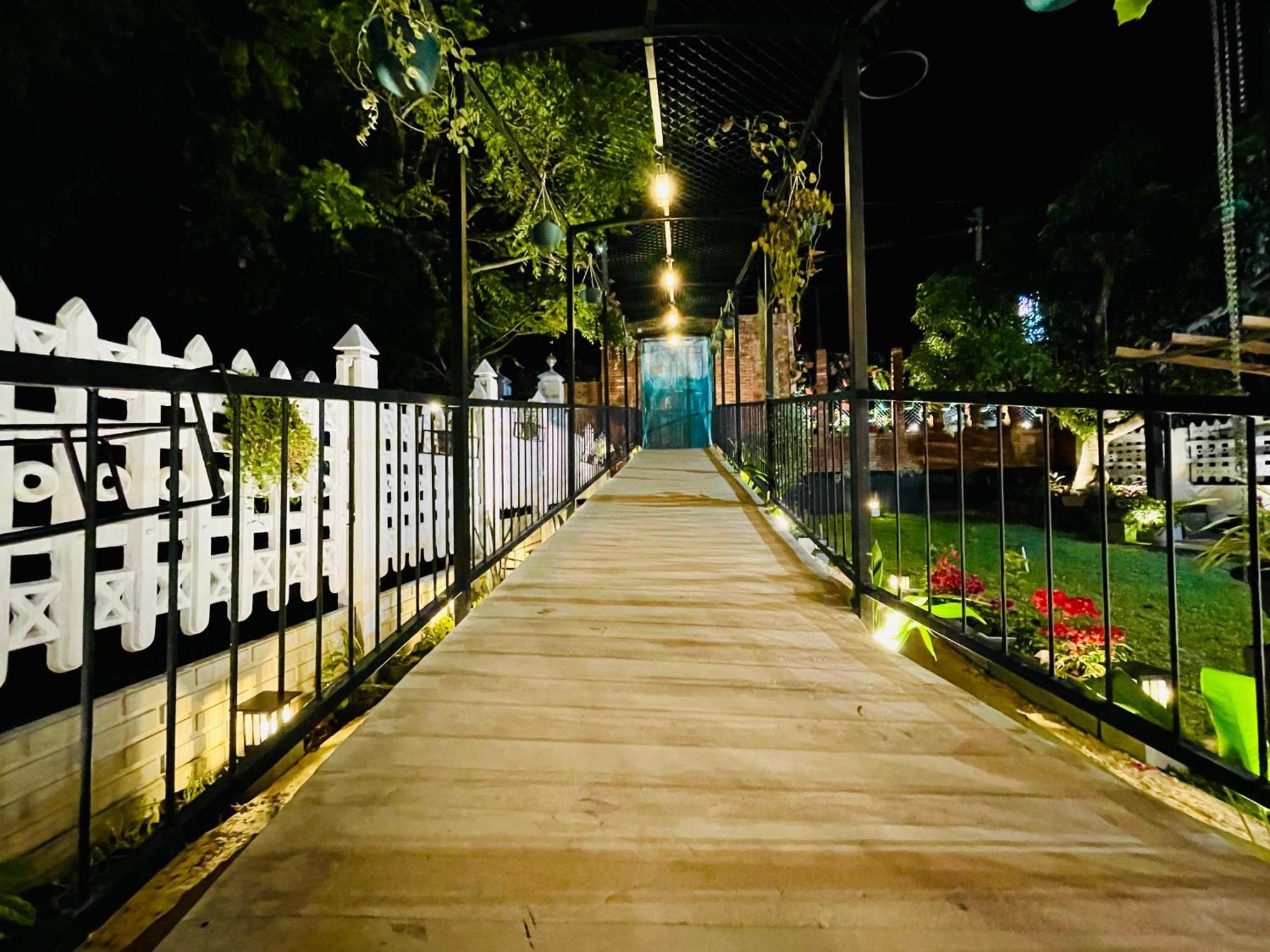 Ayur Ayur White Sail Villa Dalupotha Экстерьер фото